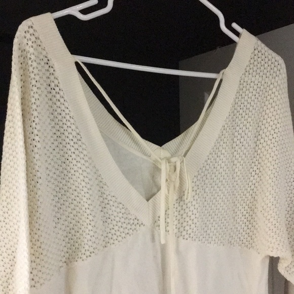 Cream Sweater - Picture 4 of 5